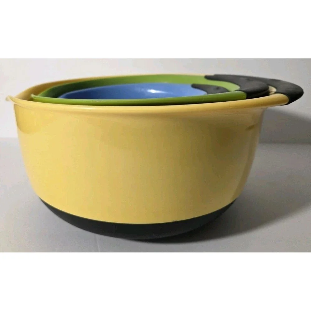 ​OXO Good Grip 3-Piece Mixing Bowl Set Non-Slip Base 1.5 QT 3 QT 5 QT Multicolor